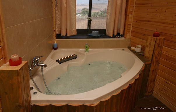 בקתות מצפה הודיה - ������ �יבנאל - ������ ����